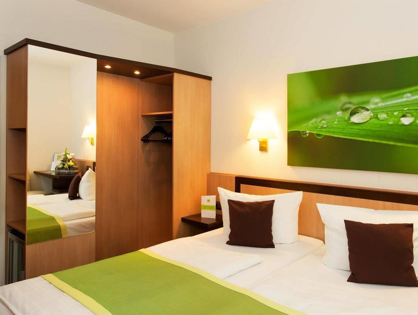 Hotel The Domicil Frankfurt 3*