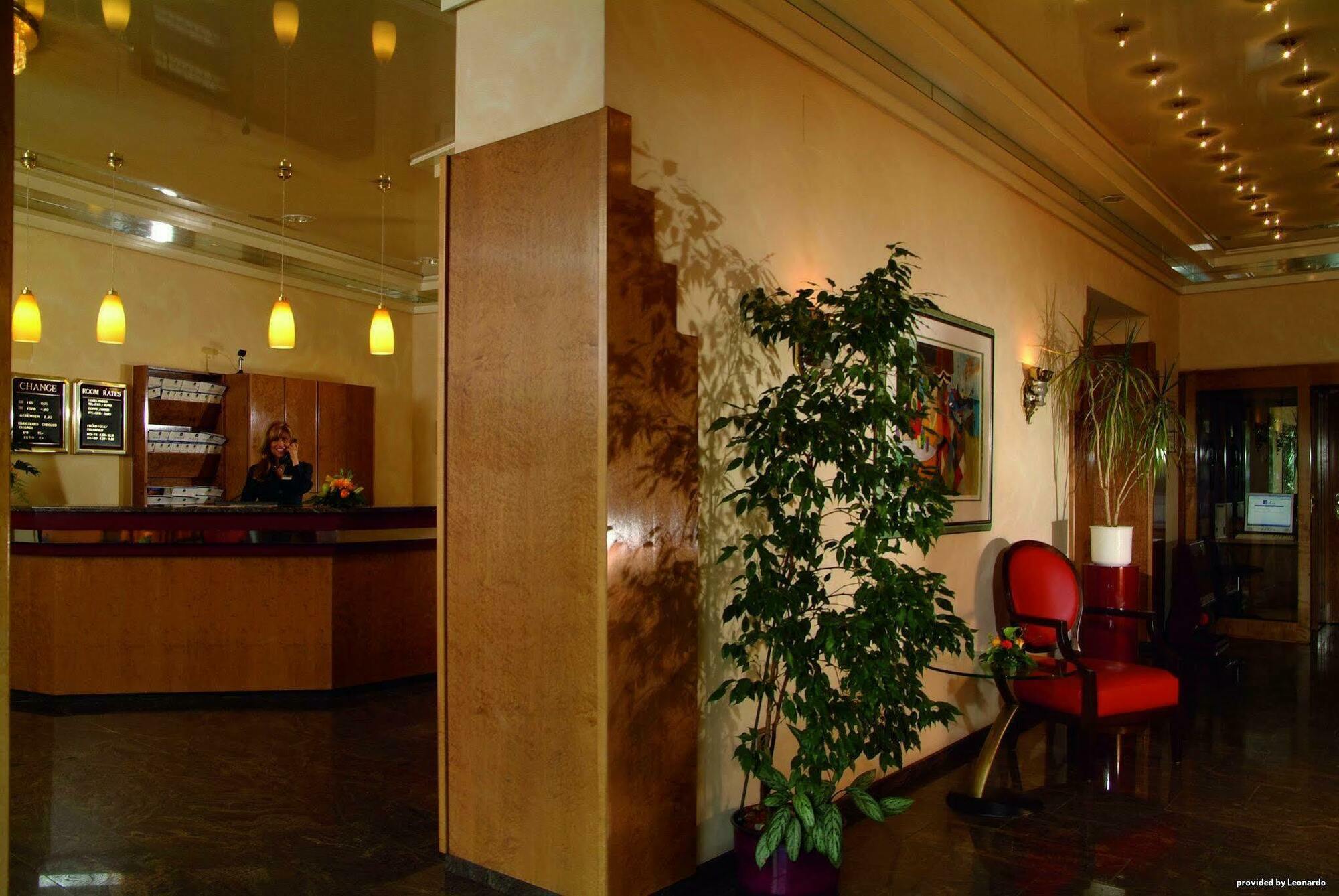 Hotel The Domicil Frankfurt 3*